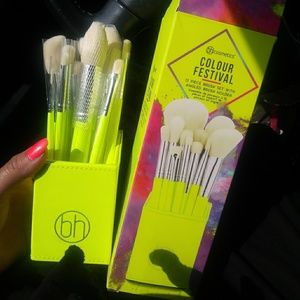 Bh Cosmetics makeup brushes